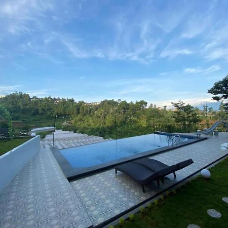 Villa Kuta Puncak Cilama Eksteriør bilde