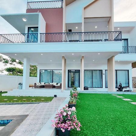 Villa Kuta Puncak Cilama Eksteriør bilde